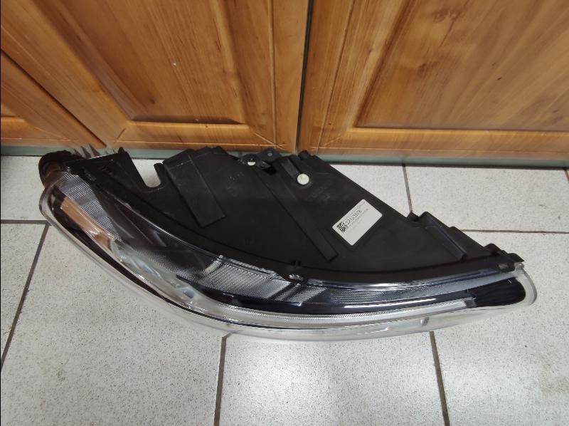 Фара передня volvo xc40 2 18- full led 32133578 Недорого