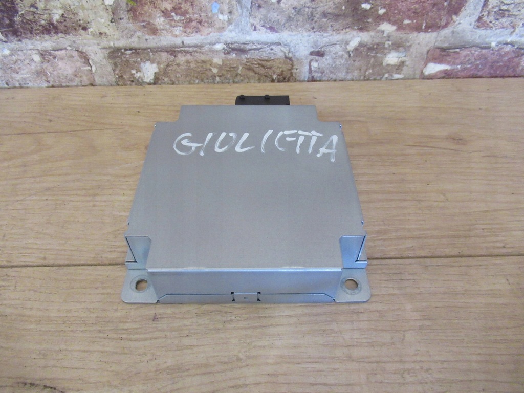 фото №1, Модуль радіо 51833517 alfa romeo giulietta 2011 rok