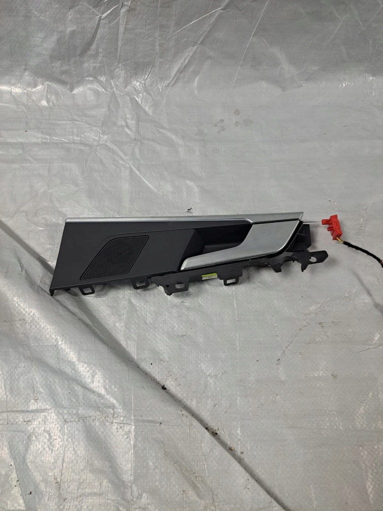 фото №1, Ручка правый задняя внутренняя audi a4 b9 8w0959524