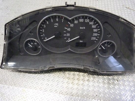Купити Лічильник прилади opel meriva a 1.6 16v 13146880bb