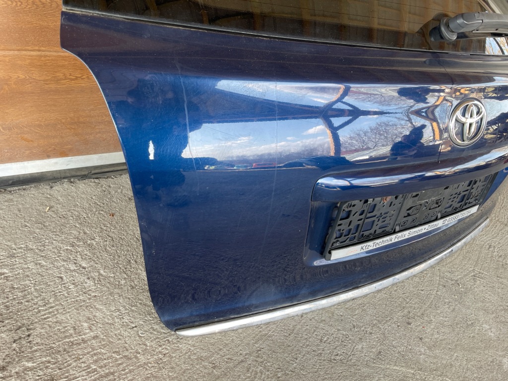 Кришка багажника задній універсал lak.8p4 toyota avensis t25 Київ