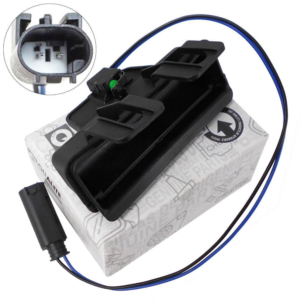 фото №1, Ручка кнопка микровыключатель крышки smart fortwo 451