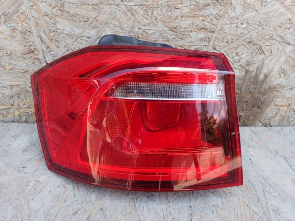 фото №1, Лампа левая задняя vw golf 7 vii sportsvan 510945095r
