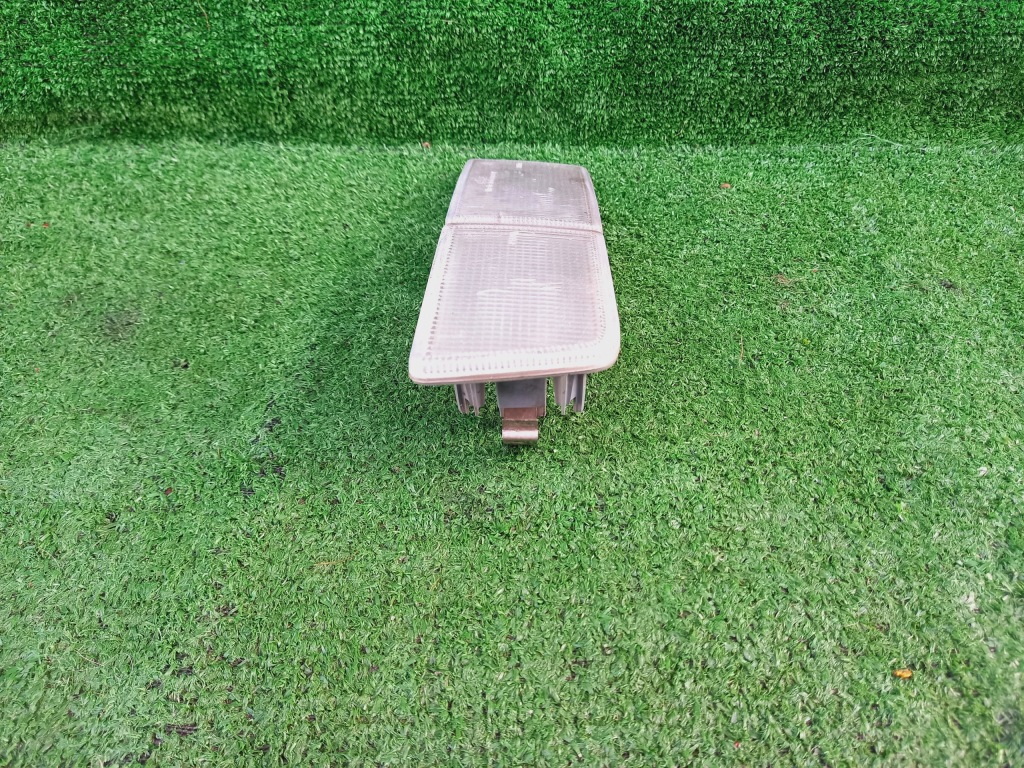 фото №8, Vw golf iii отражатель заглушка бампера левая оригинал 1h0941777a