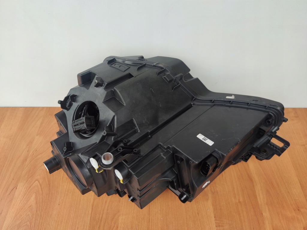 фото №3, Skoda karoq правая лампа перед full led фара r