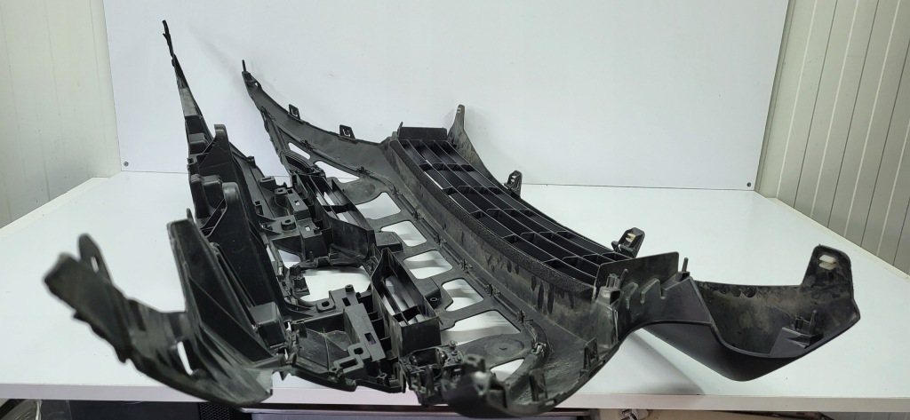 Toyota prius plug in 17-19 решітка бампера підсилювач бампер 53111-47260 в Україні