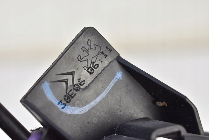 фото №3, Ручка внутренняя левая перед citroen c6 1 i 07r