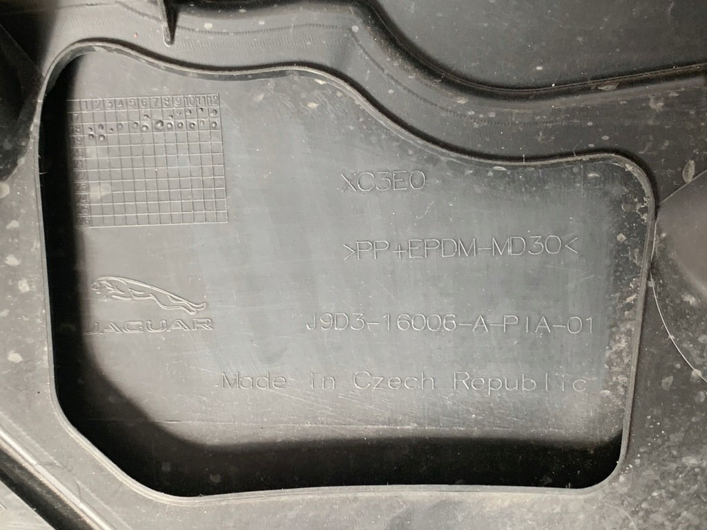 фото №11, Jaguar i-pace левый передний крыло j9d3-16006-a