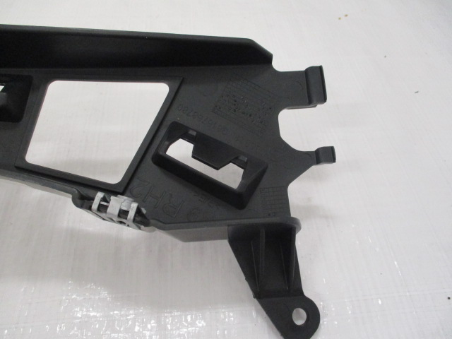 фото №7, Berlingo iv rifter направляющая кронштейн бампера правый