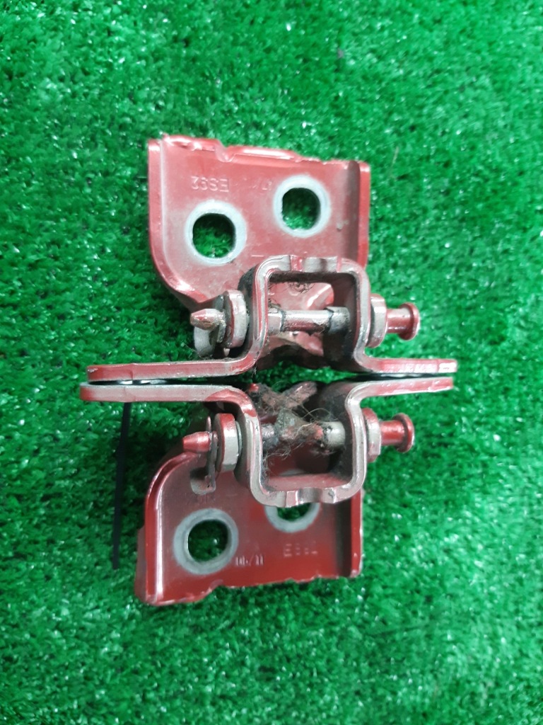 фото №2, Петли дверь левый задняя kpl dacia sandero teb76