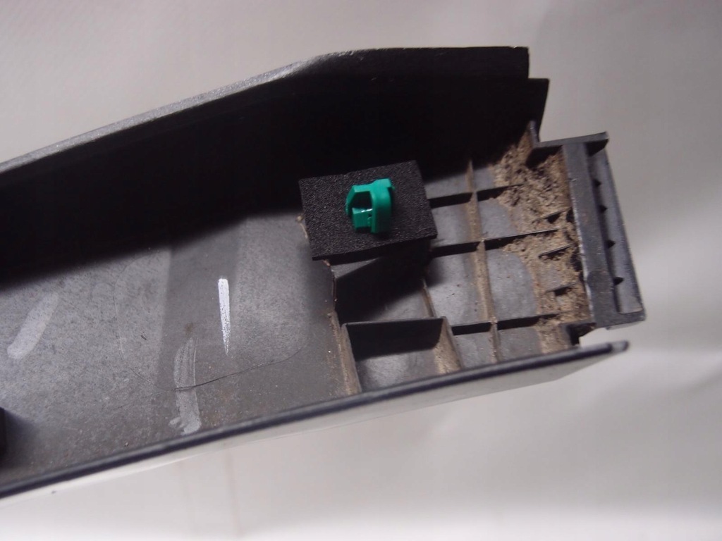 фото №9, Молдинг крила лівий задня hyundai kona 87743-dd000