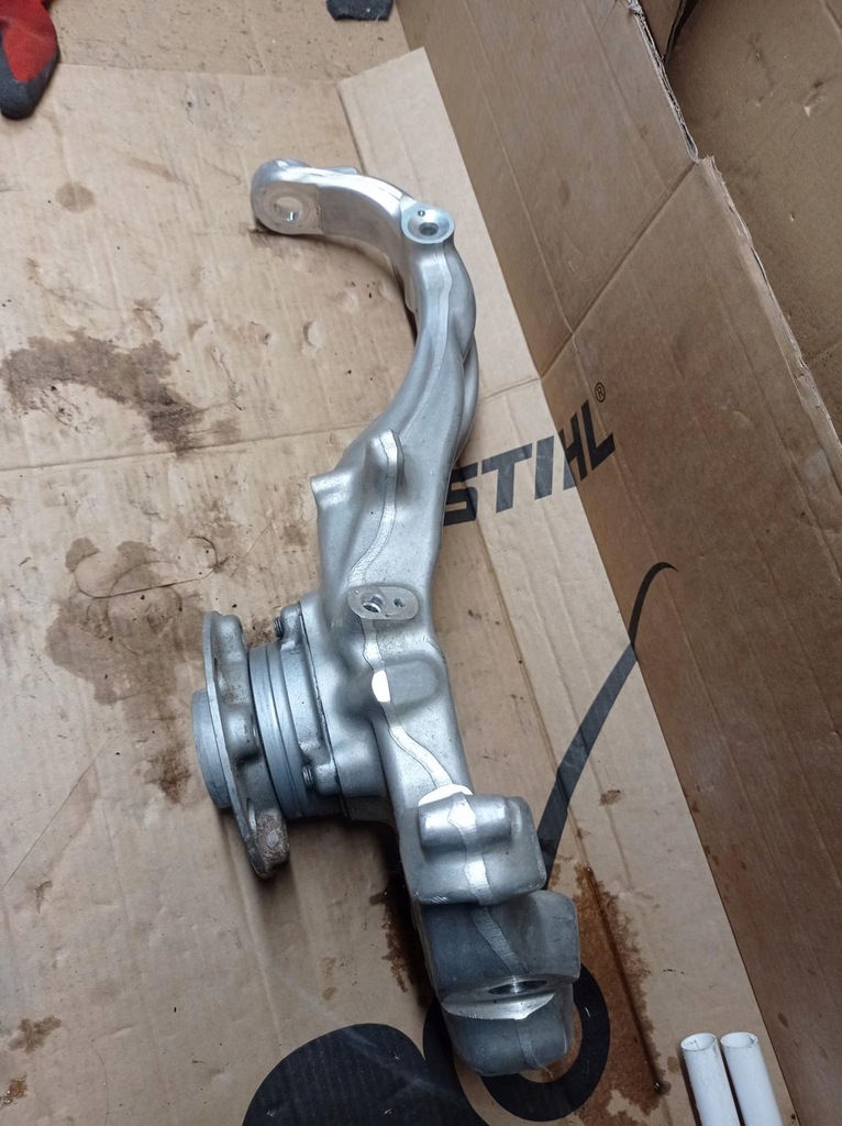 фото №6, Поворотный кулак ступица подшипник mercedes w223 правый перед ideał