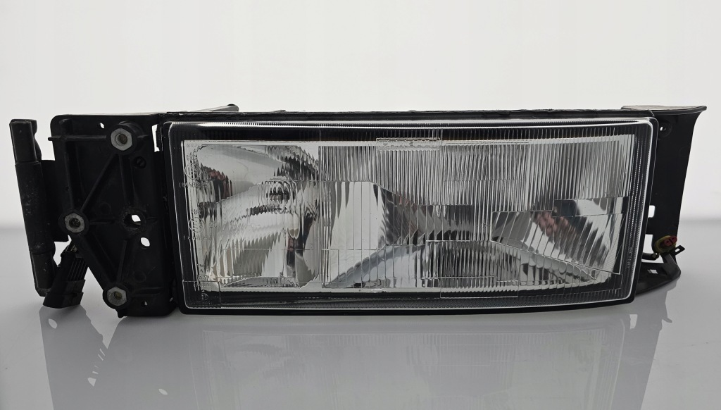 Купити Оригінальний фара лампа iveco eurotech h4/h3
