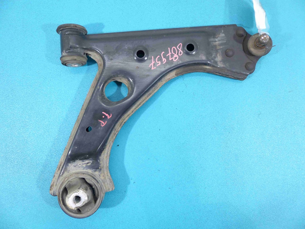 фото №1, Важіль перед правий alfa romeo mito 08-13