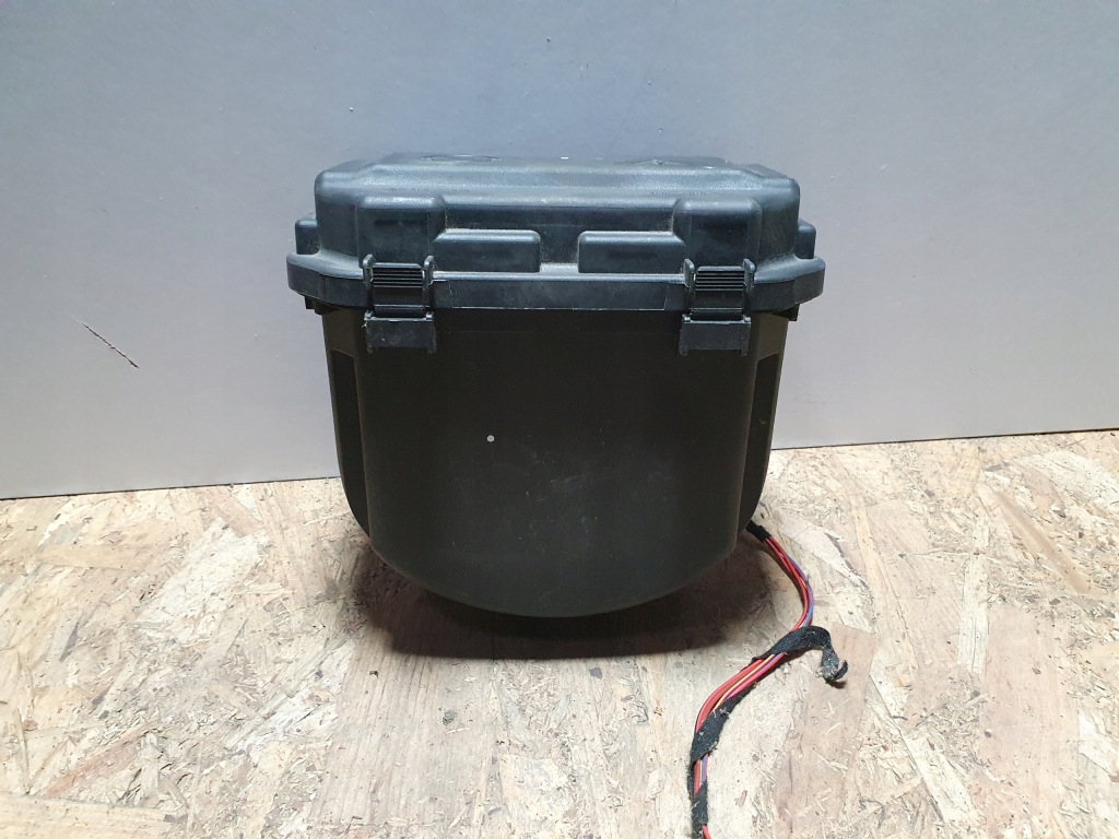 фото №1, Bmw 4 f32 f36 коробка предохранителей 9389068