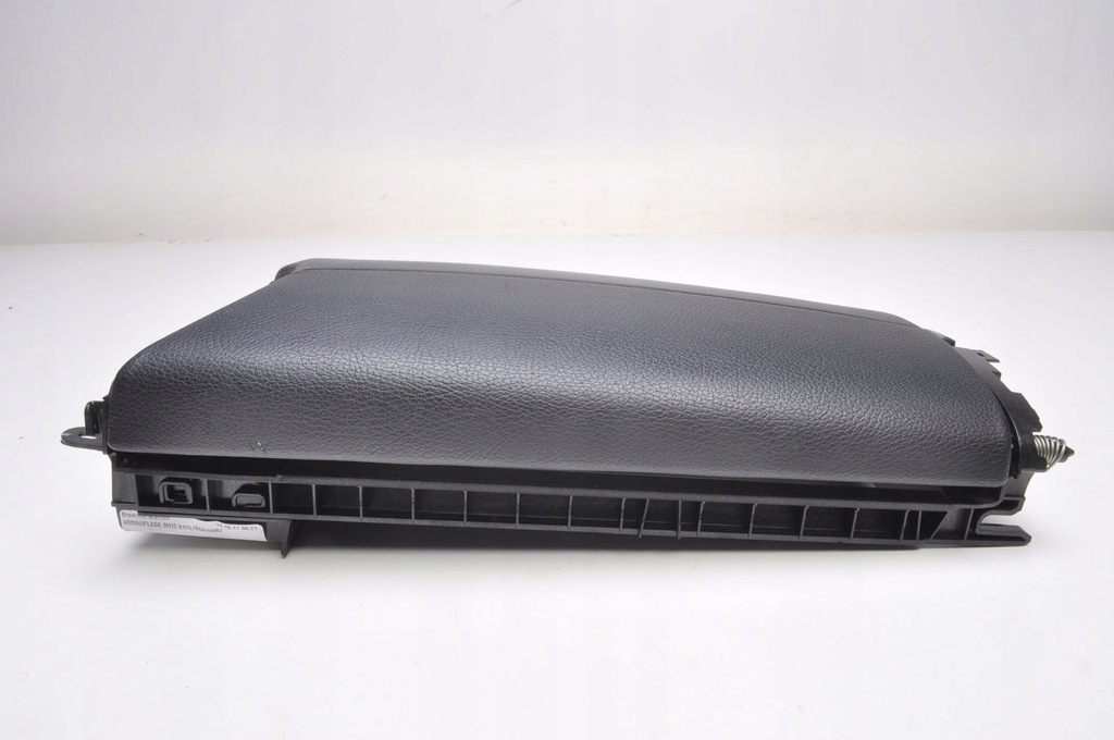 фото №6, Mercedes w205 подлокотник кожаный 2056808704