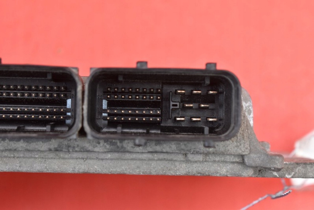 фото №10, Блок управления komuter двигателя mec37-500 d27523 nisssan note 1 i e11 1.4 16v