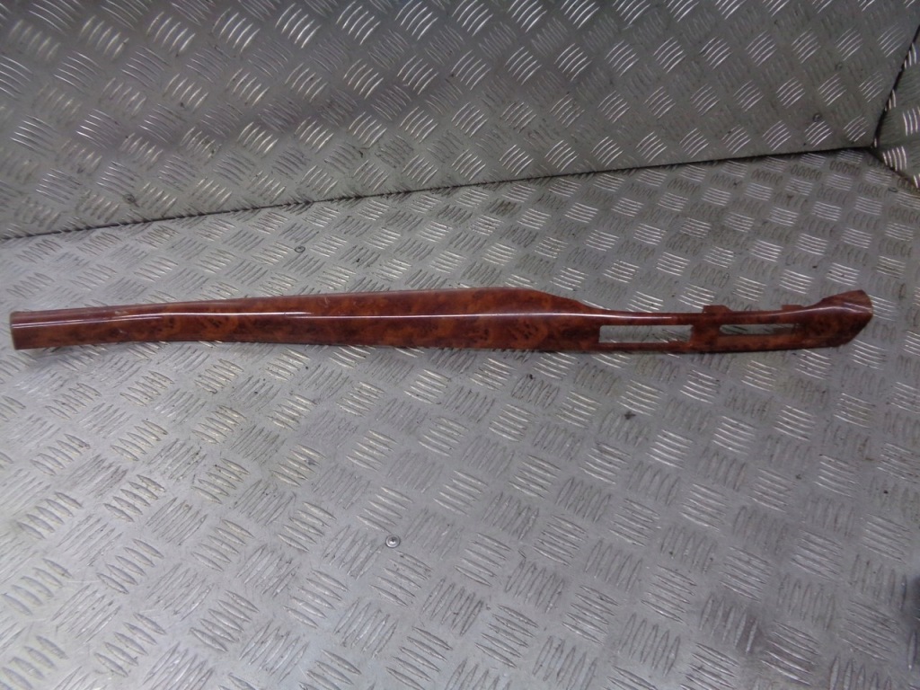 фото №1, Молдинг декоративна панелі toyota avensis t25