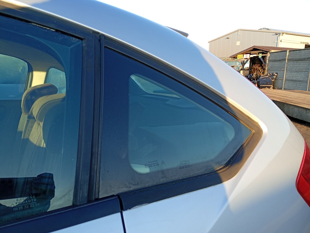 Купить Citroen c4 04-12 стекло боковая кузовная левая