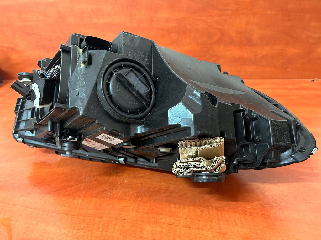 фото №6, Лампа ліва перед mercedes c206 a2068260100