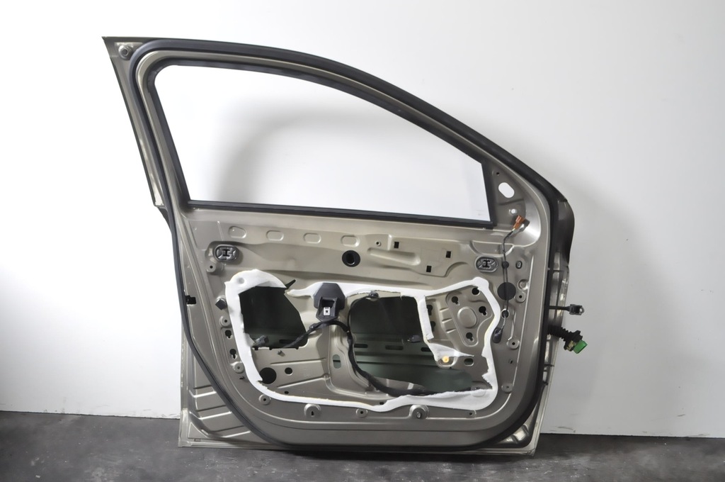 фото №13, Peugeot 301 дверь левый перед левая передние