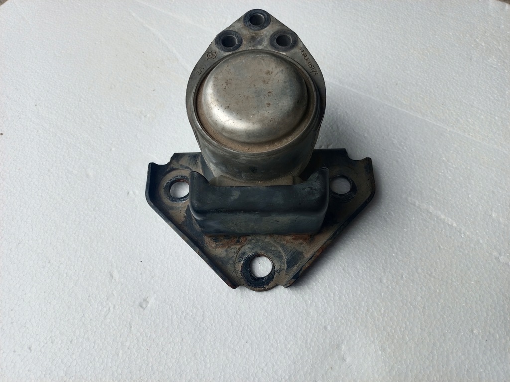 фото №1, Mazda 2 ii 03-08r подушка двигуна права дизель