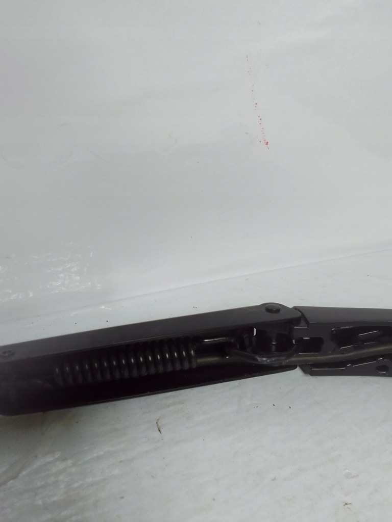 фото №7, Mazda cx50 23- рычаг дворник левая правое usa