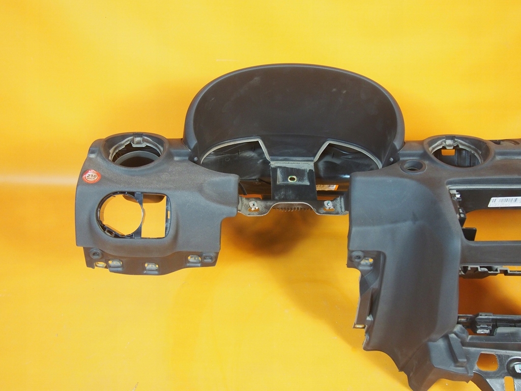 фото №10, Audi a1 8x приборная панель приборная консоль 8x1857067 ori