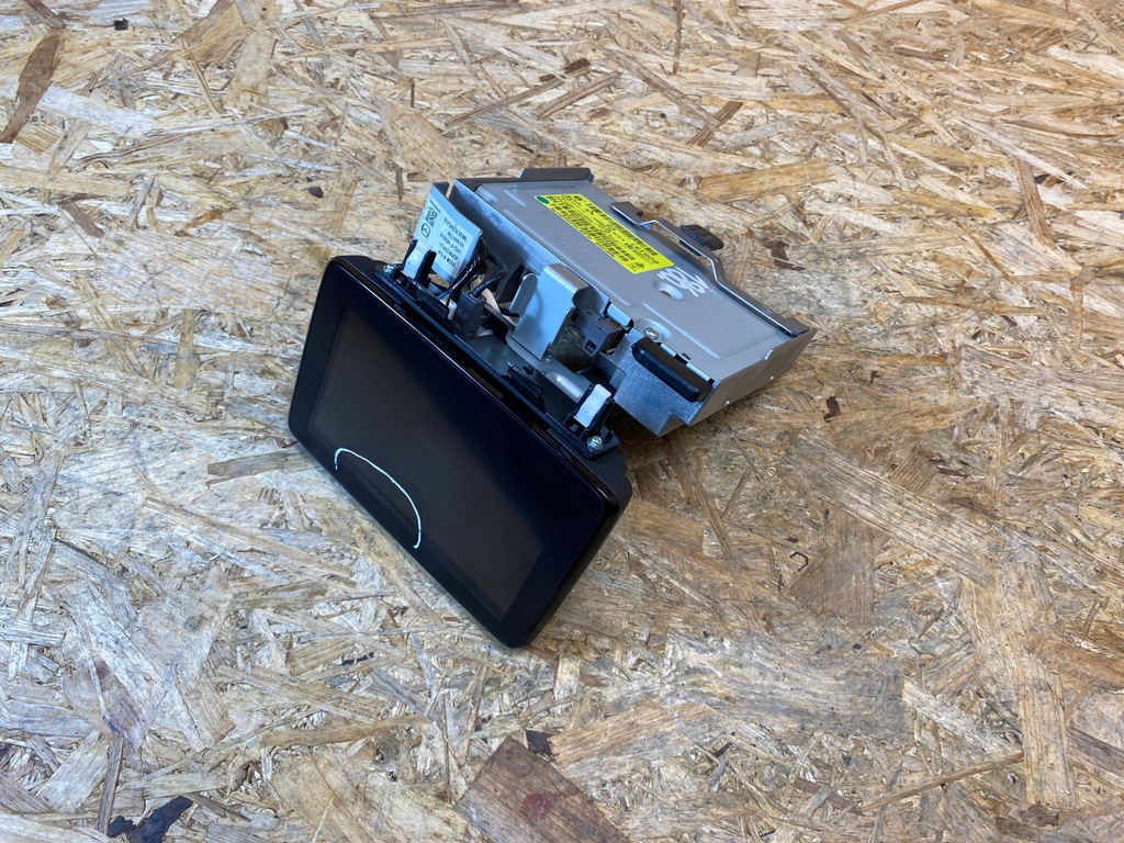 фото №12, Радио навигация navi экран дисплей mazda 2 dj dg9h669c0a 2014-