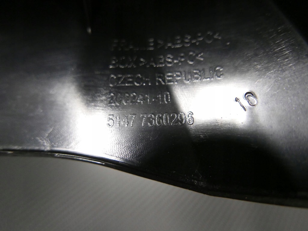 фото №7, Bmw f46 бардачок pod сидіння правий задня 7360296