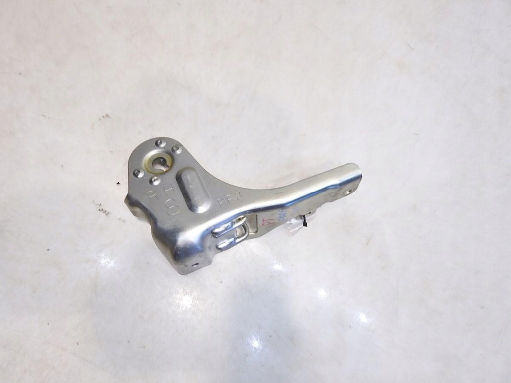 фото №7, Кронштейн кронштейн isofix правый задняя forester iii