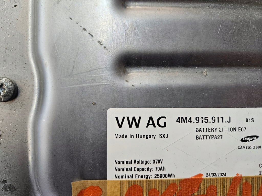 Cayenne 9y 2024 аккумулятор гибрид 4m4915911j 500km пробег 4m4 915 911 j Недорого