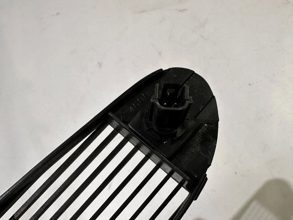 фото №7, Захист рамка решітка верхній панелі приладової панелі chevrolet corvette c5