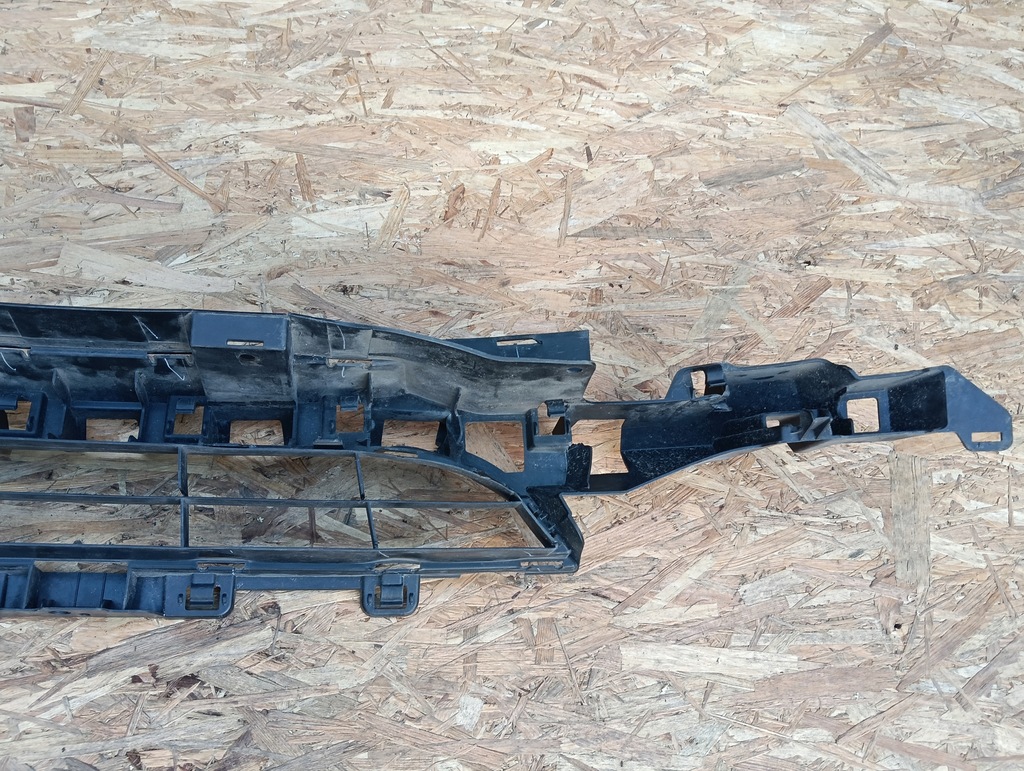 фото №8, Решётка бампера перед 7293808 bmw 3 f34 gt