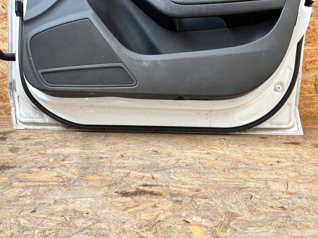 фото №13, Дверь передние правое правый перед audi a4 b8 allroad лак: ly9c