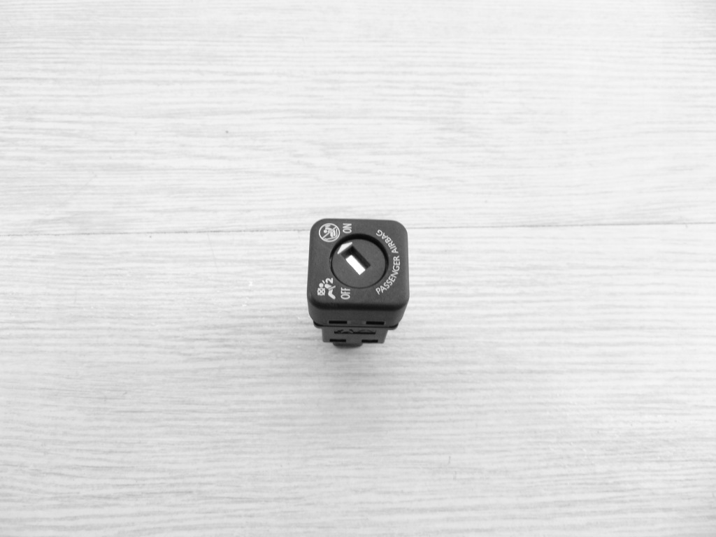 Купити Перемикач подушка безпеки citroen c4 2 b7 10-18 96373205xt