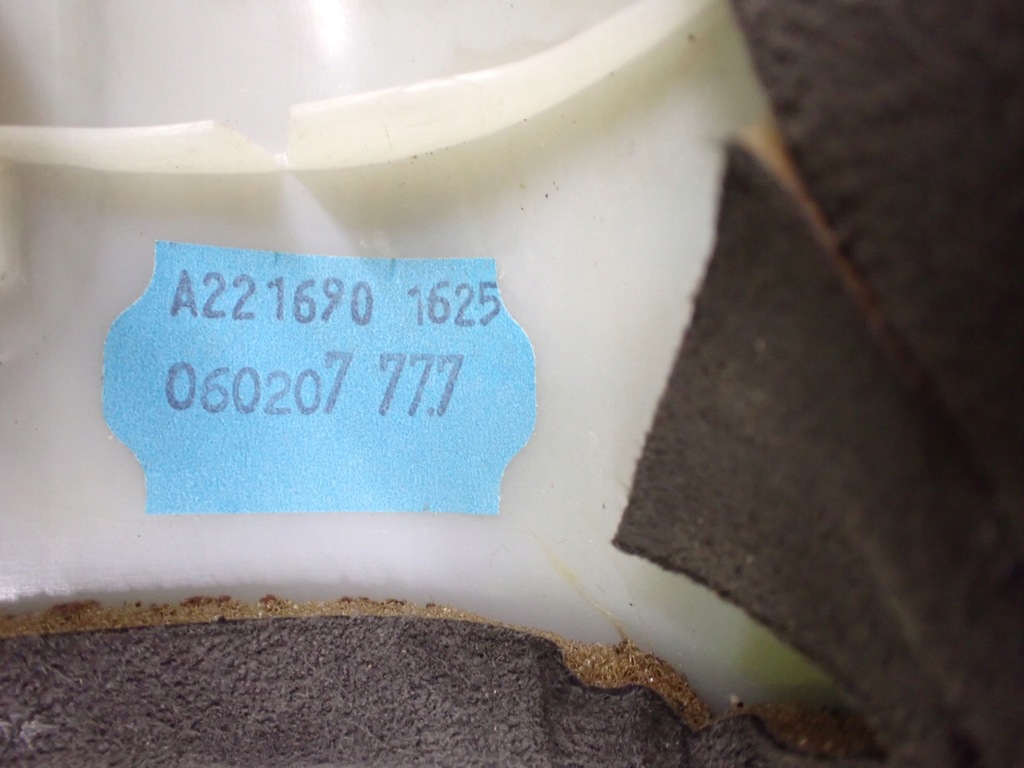 фото №12, Защита обшивка стойка правая mercedes s65 w221 amg