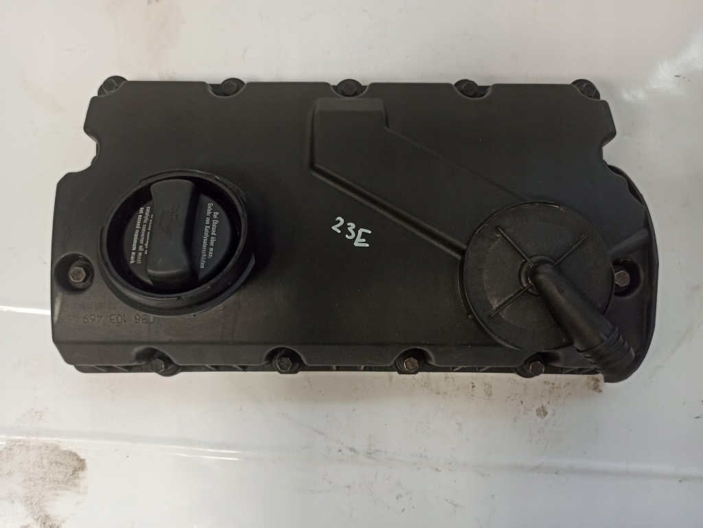 фото №1, Audi a3 8p 1.9 tdi кришка клапанів 038103475n