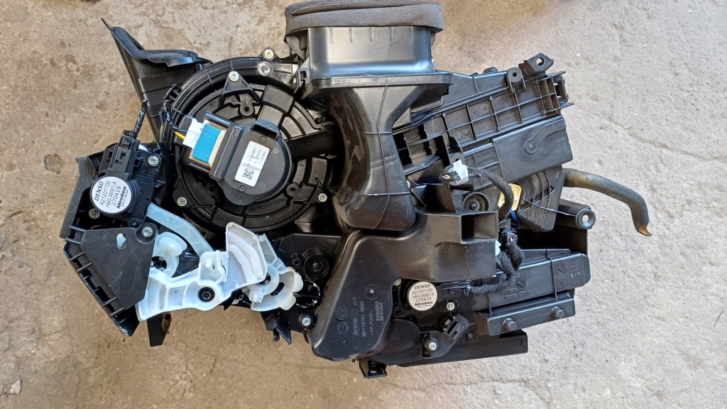 фото №5, Nissan micra k14 1.0 ig-t обігрівач europa 272105fb5d