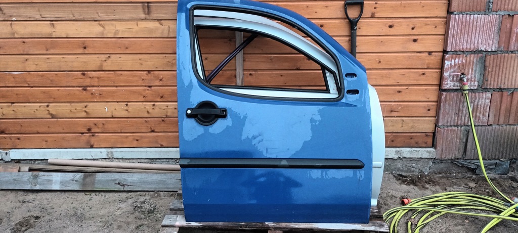 фото №1, Дверь правый przót fiat doblo 1 niebieskie