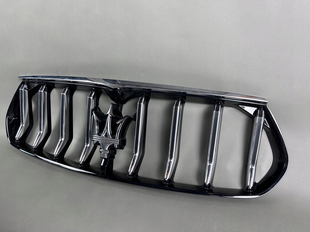 фото №1, Решётка радиатора решётка радиатора maserati levante 670165824