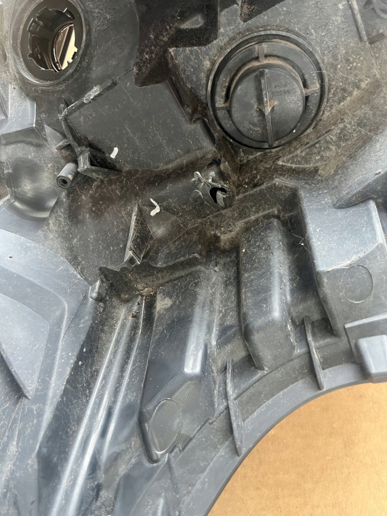 фото №13, Renault trafic 3 r2015 левая лампа перед 260607934r