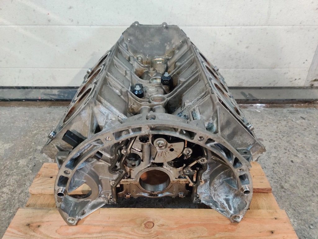 фото №3, Блок двигателя r1120109405 m 112.960 3.2 354 km mercedes r170 slk 32 amg