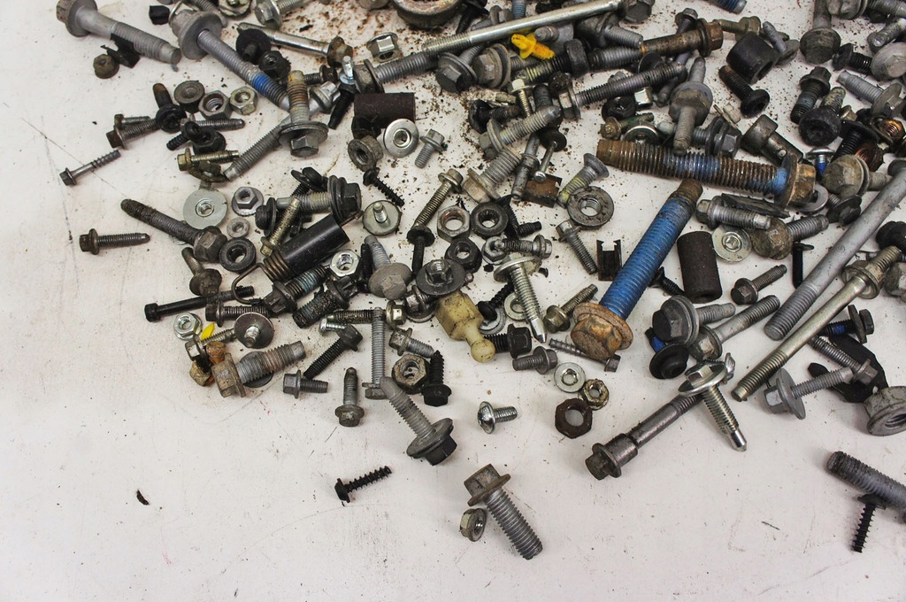 фото №5, Ng127 ford transit courier болти гайки 10kg