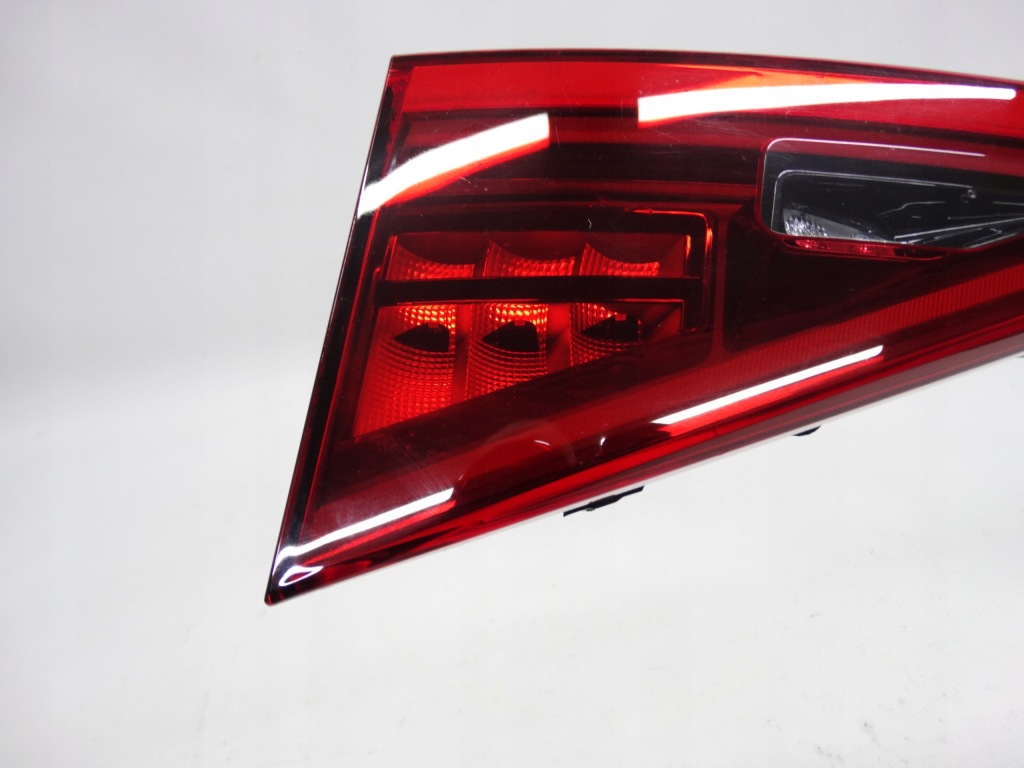 Cupra formentor 5ff 2020-2024 лампа задняя молдинг led 5ff945307b оригинальная Цена