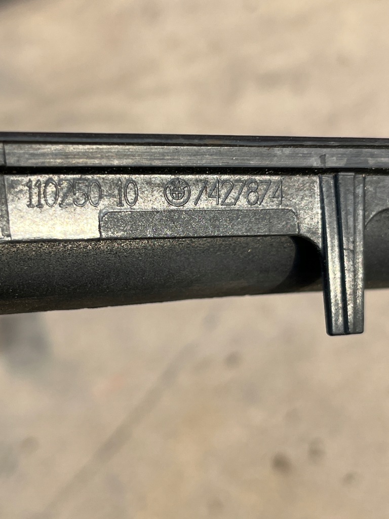 Молдинг стекло лобовое перед правая 7427874, bmw 3 g20/21, 22r с Разборки