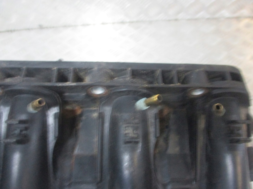 фото №15, Колектор всмоктуючий seat skoda vw 1.2 12v 03d129766l