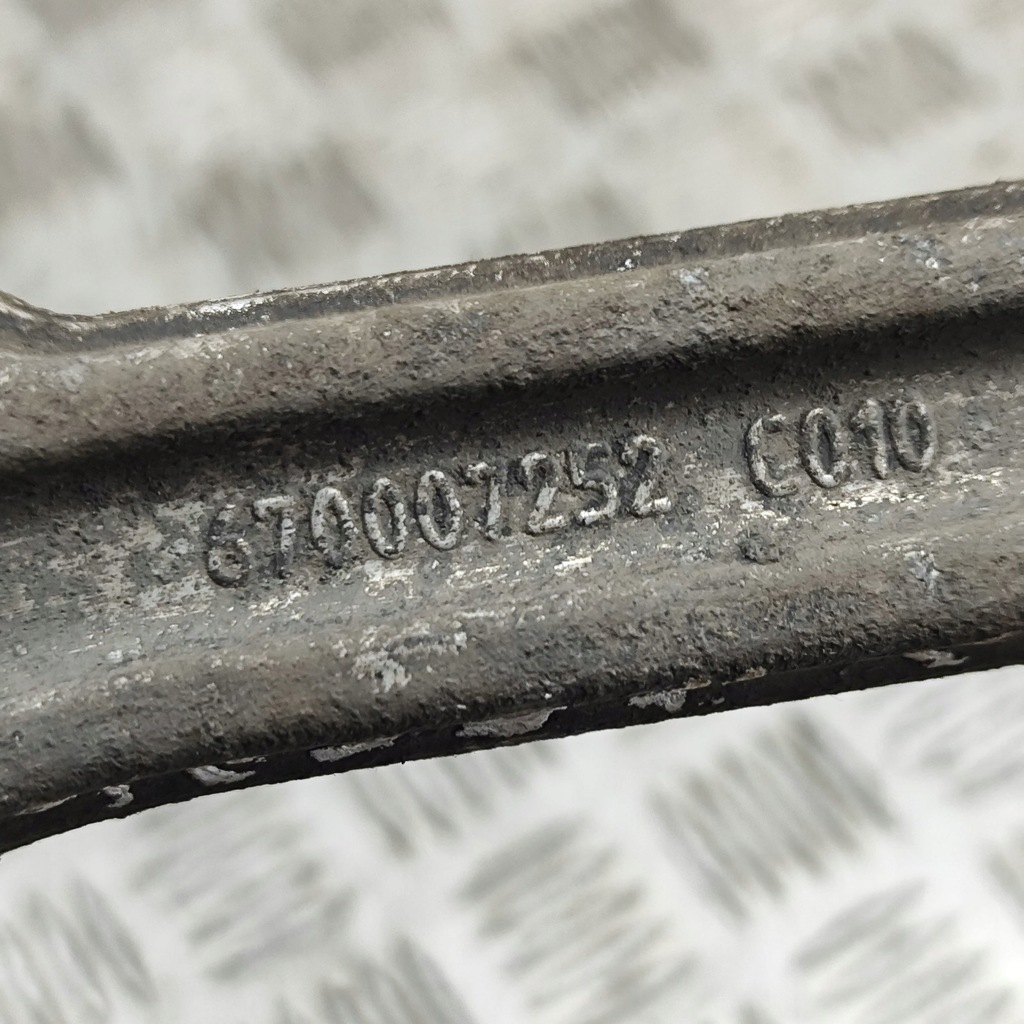 фото №7, Maserati ghibli 2016 правая сторона верхний рычаг задний