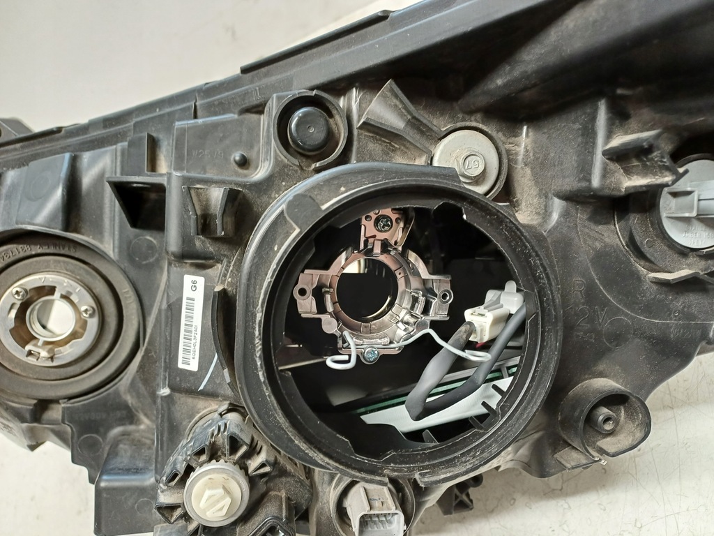 фото №8, Honda cr-v crv 4 iv lift 14- лампа правая перед ксенон w2582