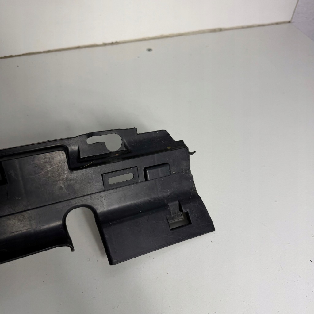 Молдинг порог внутренняя правая range rover оригинальный номер оригинал eox500081 Цена